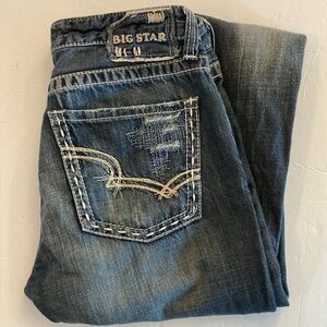 Big Star blue jeans Dylan boyfriend F17 distressed awesome stitching 28L